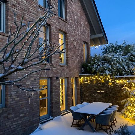 Attraktive Wohnung-Elztalidyll-Zwischen Mosel,Nuerburgring Und Burg Eltz Kollig Exterior foto