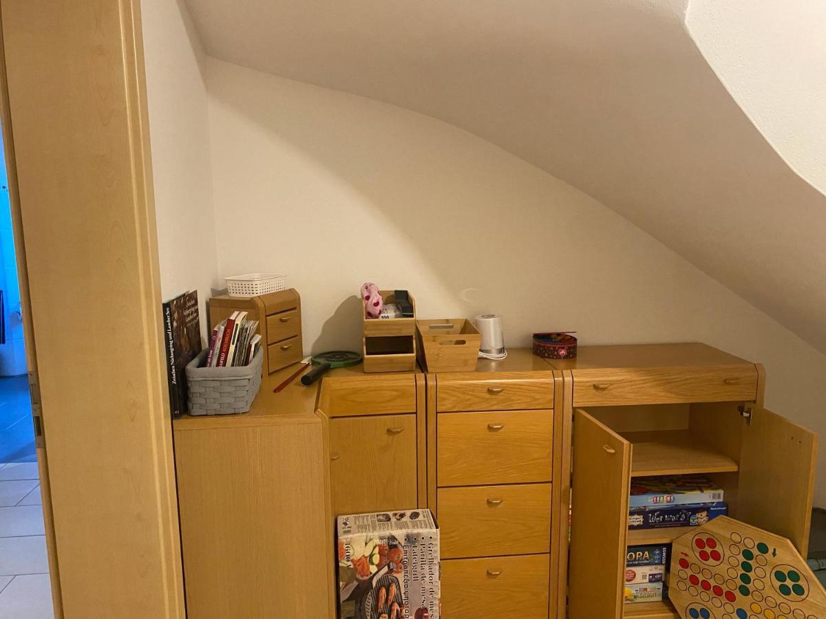 Attraktive Wohnung-Elztalidyll-Zwischen Mosel,Nuerburgring Und Burg Eltz Kollig Exterior foto